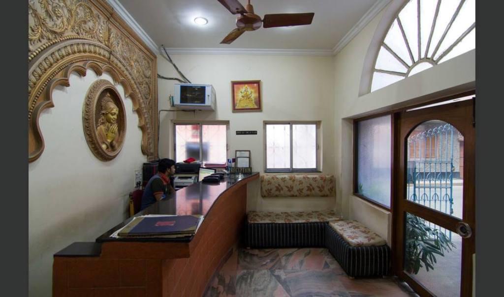 Hotel Venkateswara Колката Екстер'єр фото